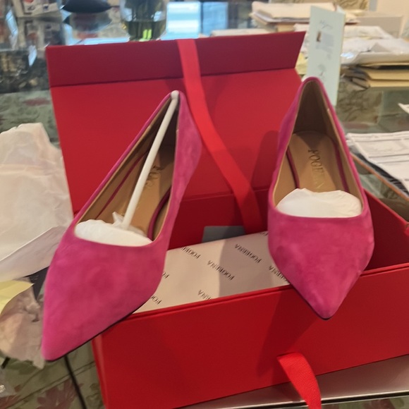 New raspberry pumps by Fogeena 7 1/2 kitten heels too small for me Now $55 - Picture 3 of 9